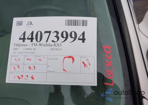 2005 Cadillac Deville Livery z USA, uszkodzony, nr VIN 1G6KD54Y25U205882